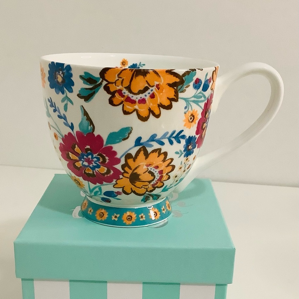 Portobello By Design , Floral Cup 🌸🌻